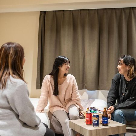 Hotel Sanrriott Shinsaibashi 오사카 외부 사진