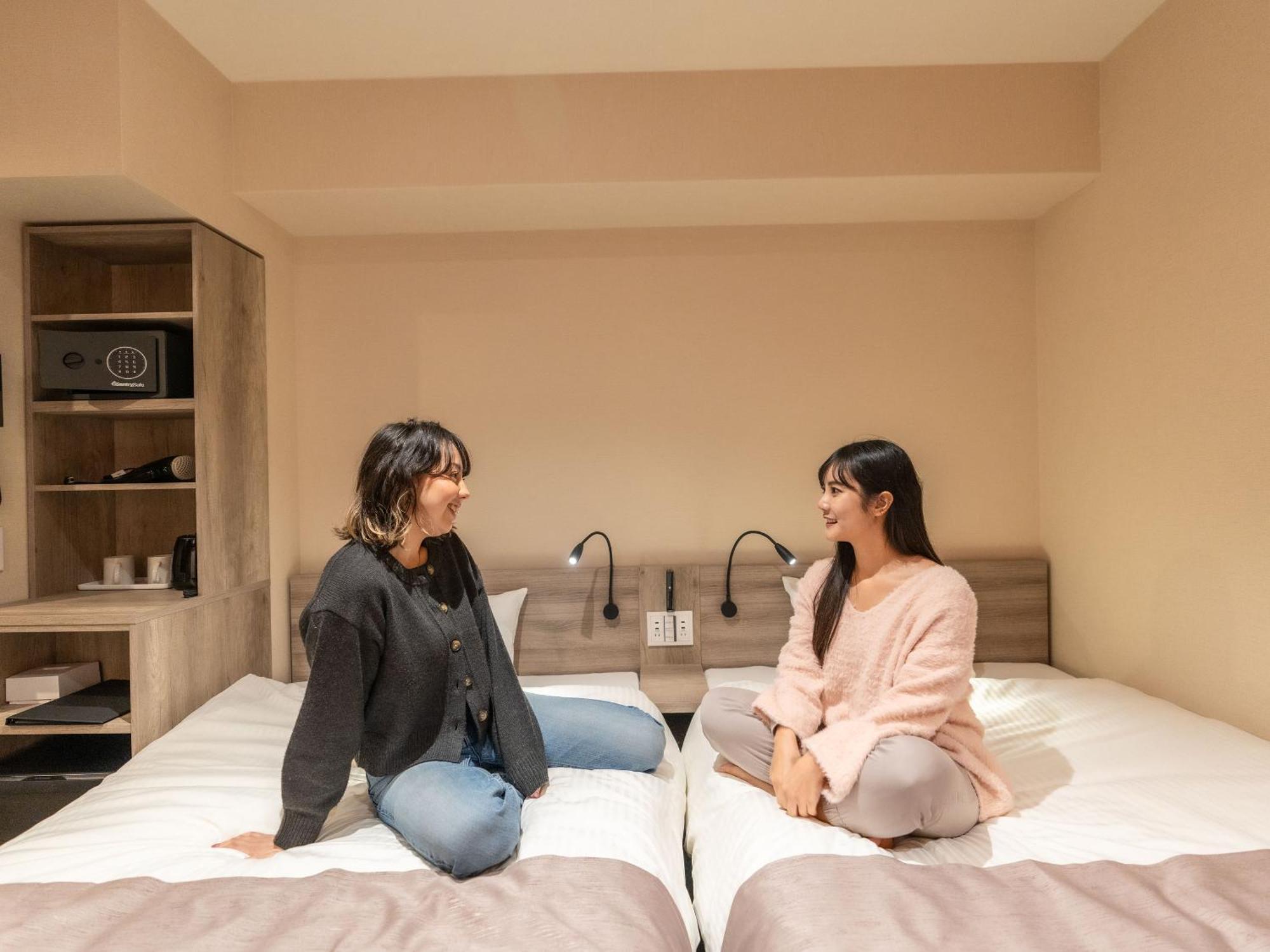 Hotel Sanrriott Shinsaibashi 오사카 외부 사진