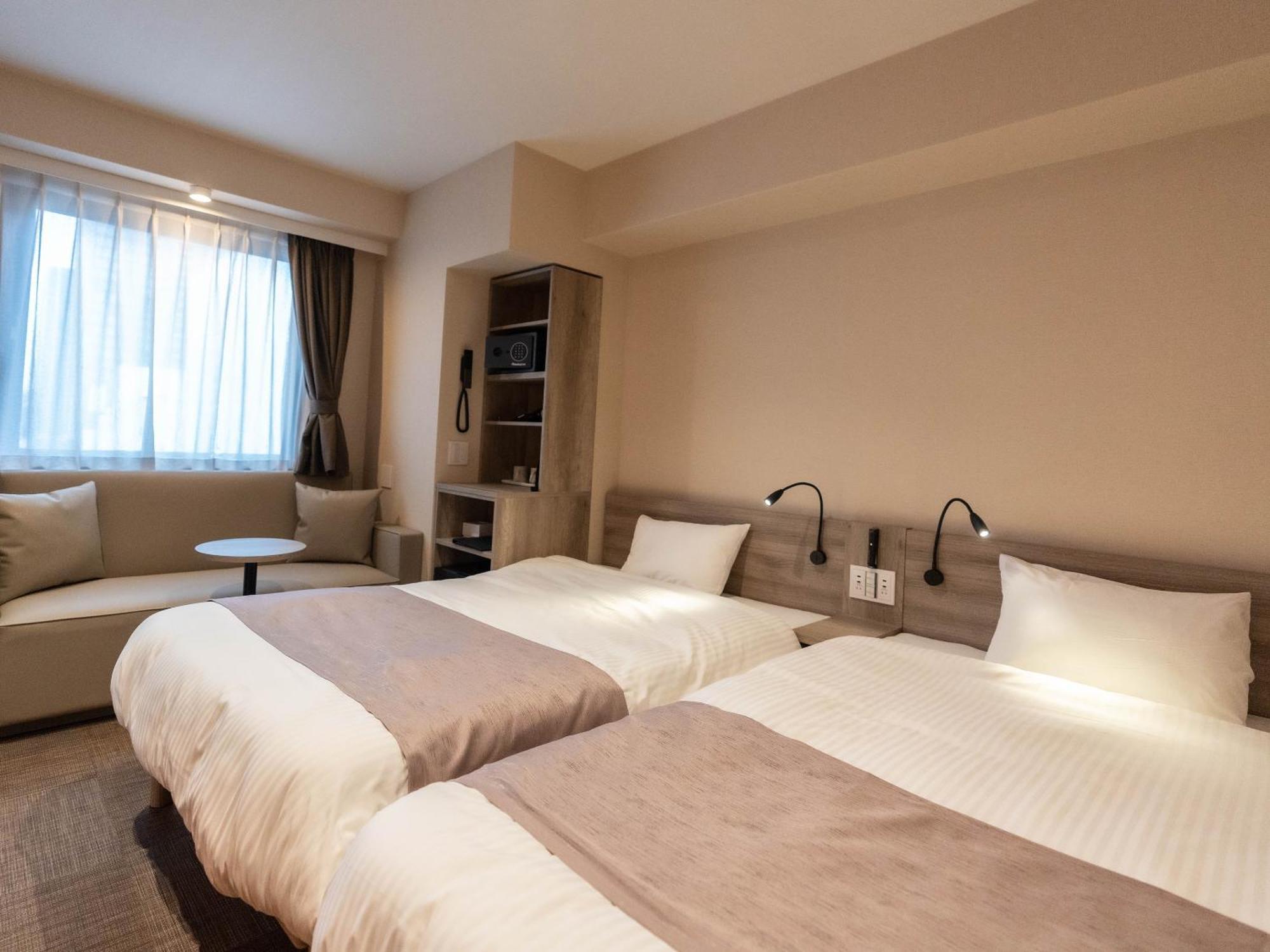 Hotel Sanrriott Shinsaibashi 오사카 외부 사진