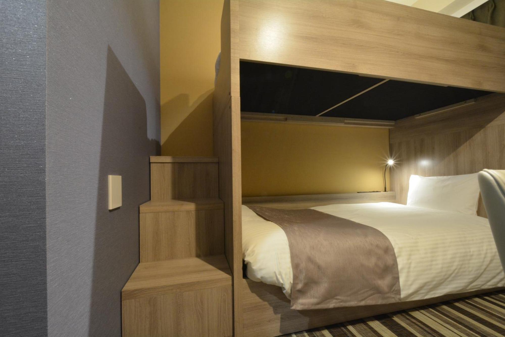 Hotel Sanrriott Shinsaibashi 오사카 외부 사진